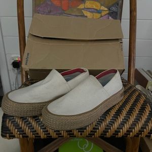 SeaVees “Oceanside” Espadrilles High. Size 8.5